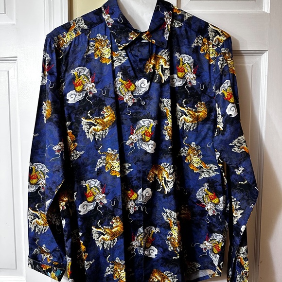 Tiger/ dragon  night out/dress shirt - Picture 4 of 9